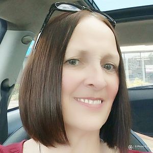 Meet your Posher, Peggi